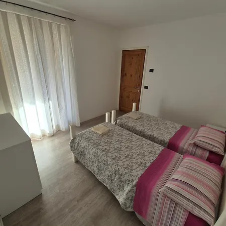 Gianelli شقة